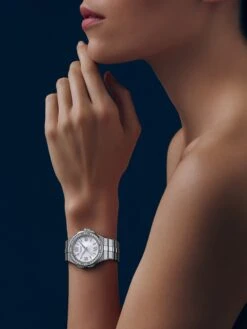 Chopard Alpine Eagle Small -Cartier || Chopard || Longines Sales 2986013002 CH700005 wempe 05