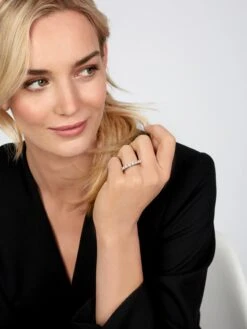 Flexible Everloving Renaissance Ring 7 Flexible Everloving Renaissance Ring -Cartier || Chopard || Longines Sales 40RG2399 wempe 05